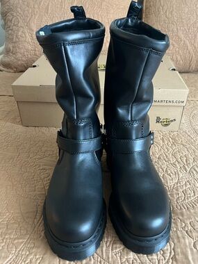 Dr Marten Anistone Hi New